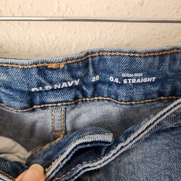 Old Navy High Rise O.G Straight Distress Light Wash Cut Off Shorts Plus Size 20 - Picture 7 of 8